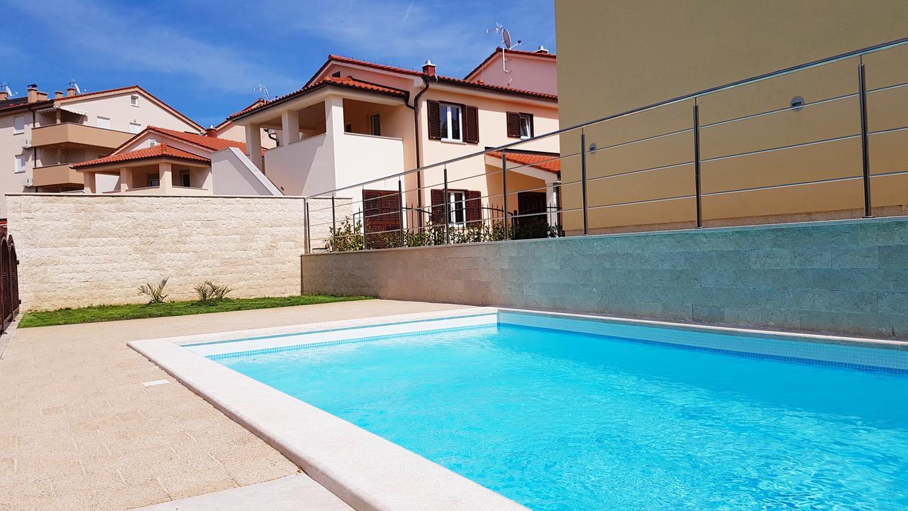 Villas Simag Banjole Exterior foto